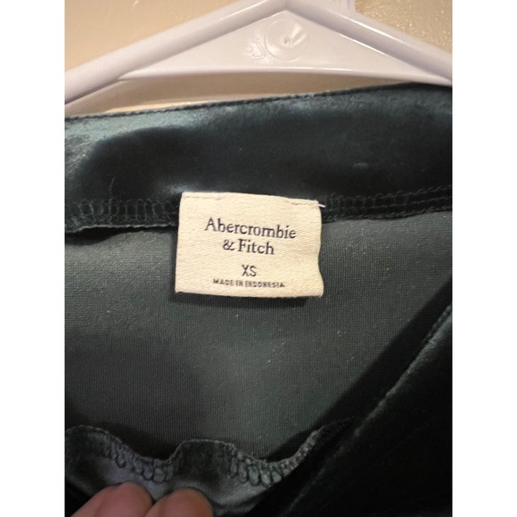 Abercrombie & Fitch Emerald Green Velvet Ruched Mock Neck Mini Dress Paloma long - Picture 3 of 8
